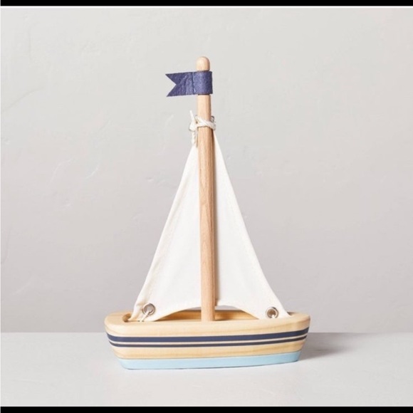Hearth and Hand Sailboat - Picture 7 of 8
